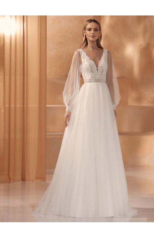 10110 V. NOVIA TANISHA