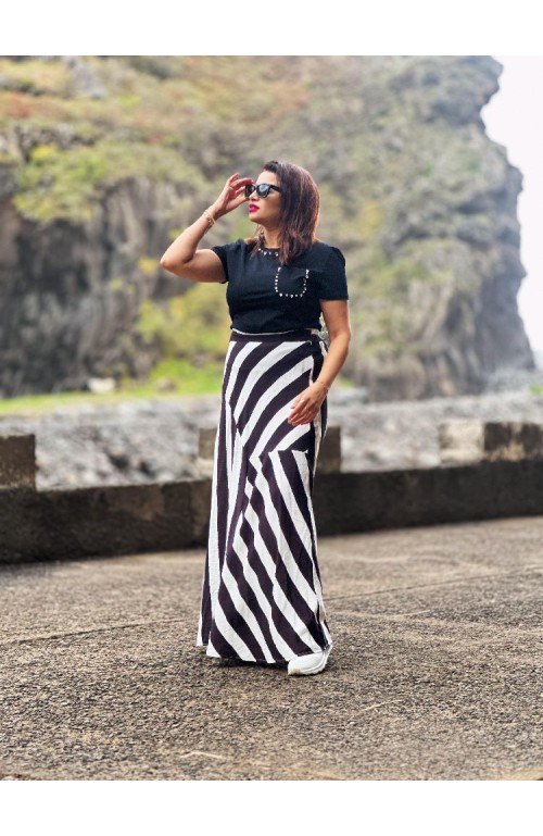10427 NEGRO FALDA RAYA