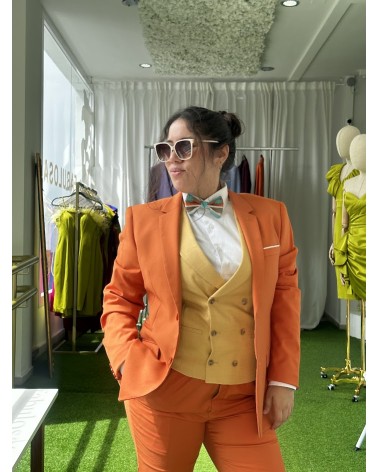 Traje Orange