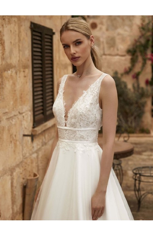 7645 Vestido novia Taylor