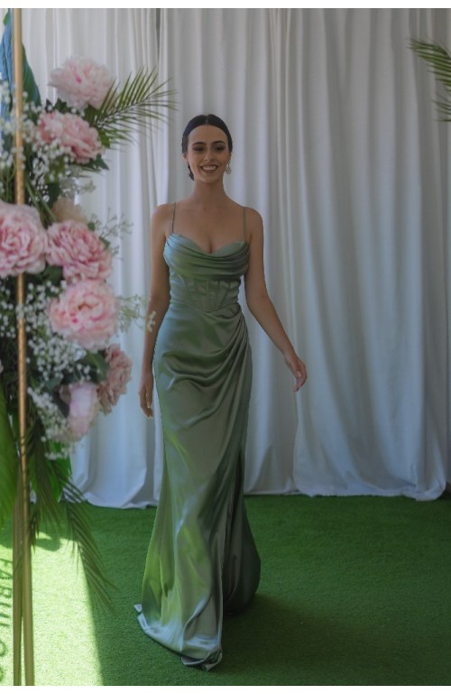 7952 Vestido Coriana