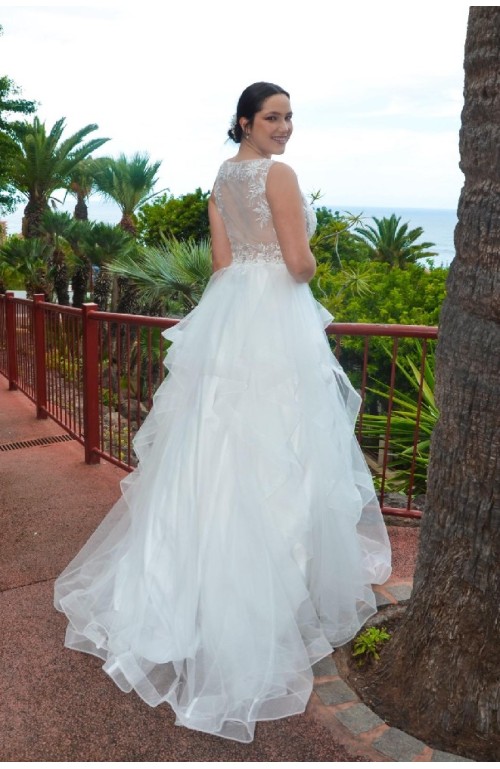 7968 Vestido novia Mina