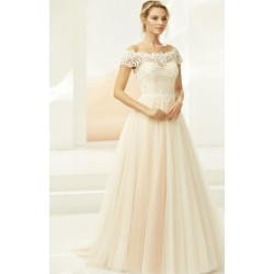 8271 Vestido novia Serena
