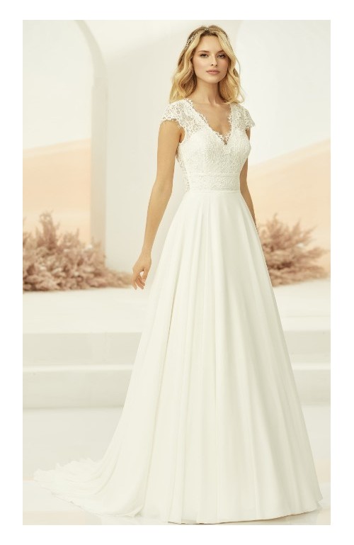 8273 Vestido novia Perla